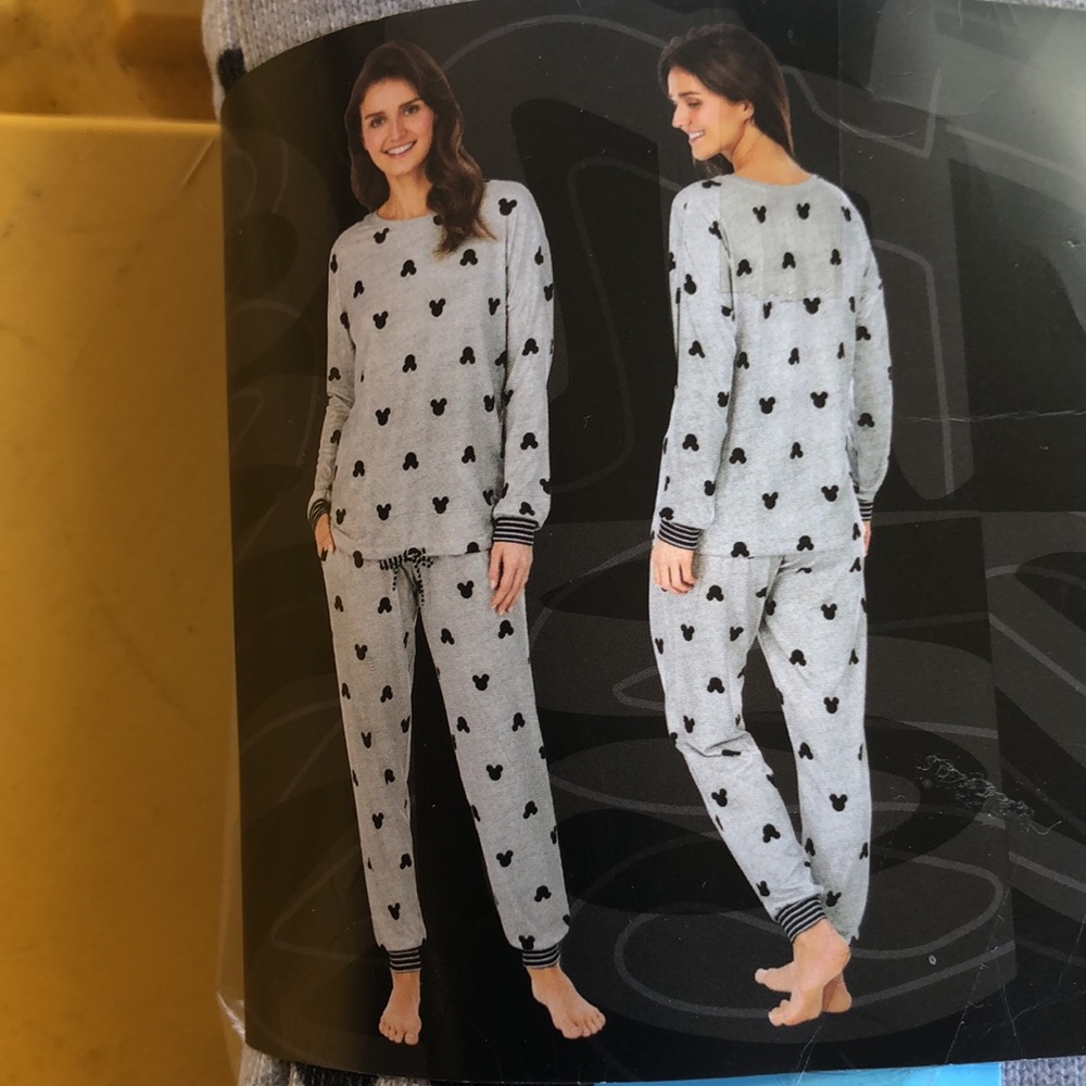 Disney Mickey cozy 2pc pajama set